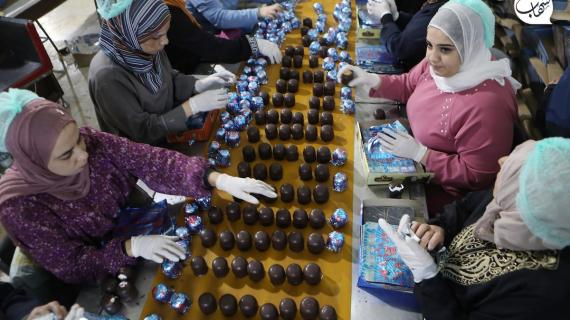 موسم حلوى رأس العبد "الشتوي" .. مصنع بمدينة الخليل بالضفة الغربية المحتلة