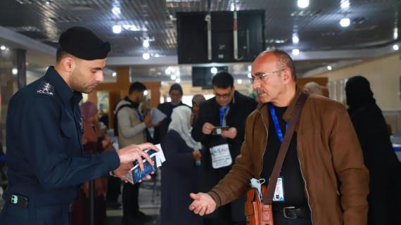 الفوج السابع من المعتمرين يغادر عبر معبر رفح البري