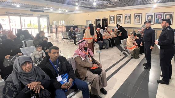الفوج العاشر من المعتمرين يغادر غزة عبر معبر رفح باتجاه بيت الله الحرام
