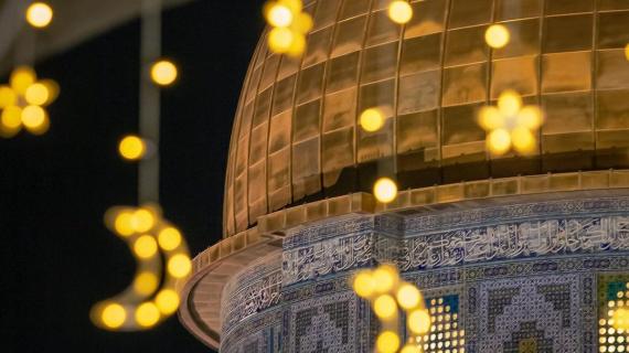 الأجواء في المسجد الأقصى المبارك مع حلول شهر رمضان