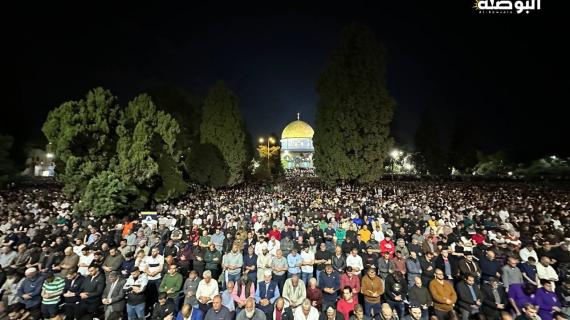 كأنهم بُنيان مرصوص.. صفوف المصلين في المسجد الأقصى، ليلة الـ27 من رمضان