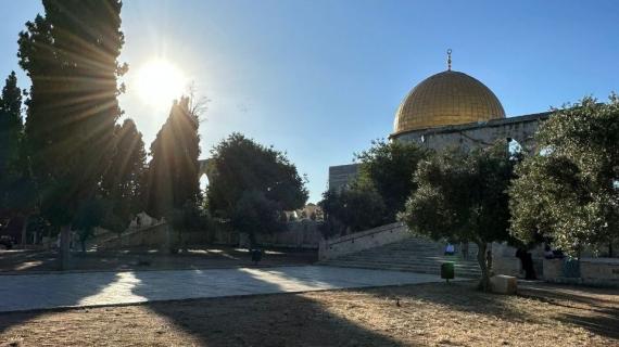 أجواء باحات المسجد الأقصى المبارك مساء اليوم