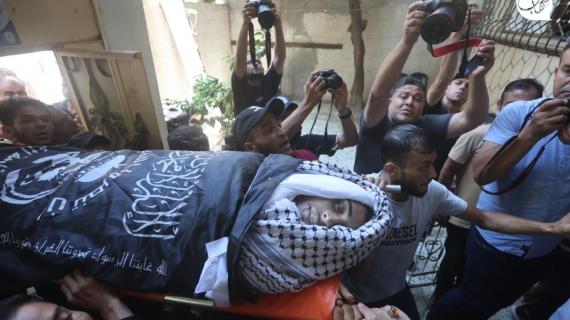 تشييع جثمان الشهيد مجدي ايهاب غباين في بيت لاهيا