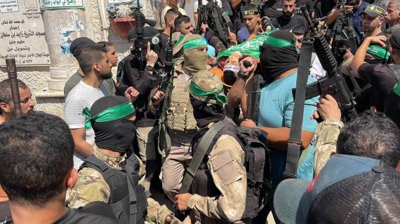 تشييع شهداء مخيم جنين الذين ارتقوا خلال التصدي لاقتحام قوات الاحتلال للمخيم