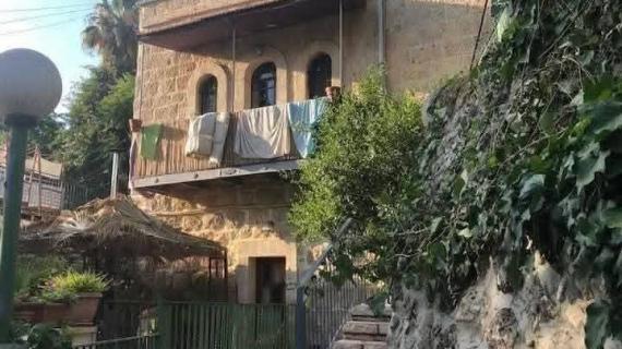 قرية عين كارم المهجرة عام 1948 في ضواحي القدس المحتلة