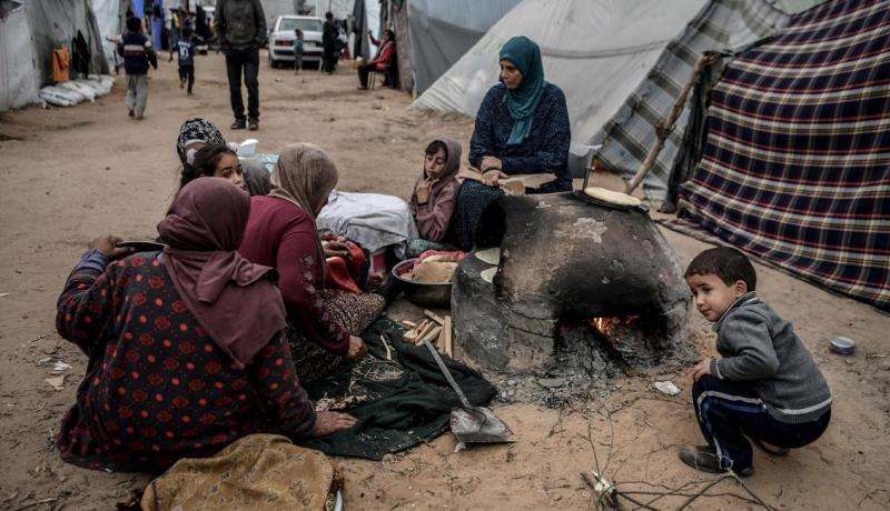 تقرير كيف يحافظ الغزيون على ملامح الحياة وسط الخراب والركام؟