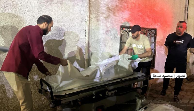 بالفيديو والصور شهيدان وجرحى بقصف الاحتلال محيط مفترق الصناعة بمدينة غزة
