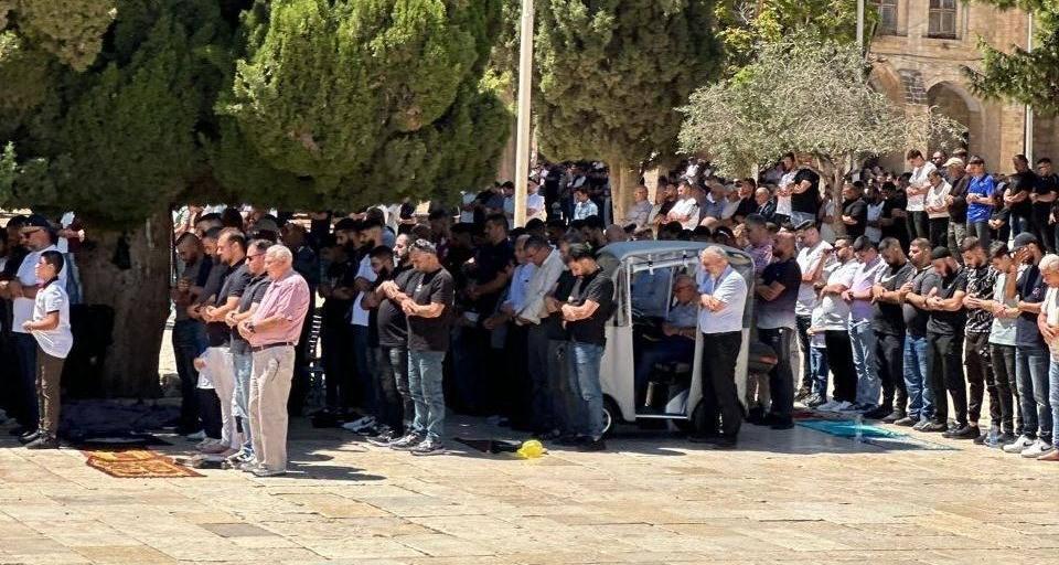 القدس المحتلة · من أداء صلاة الجمعة في المسجد الأقصى المبارك