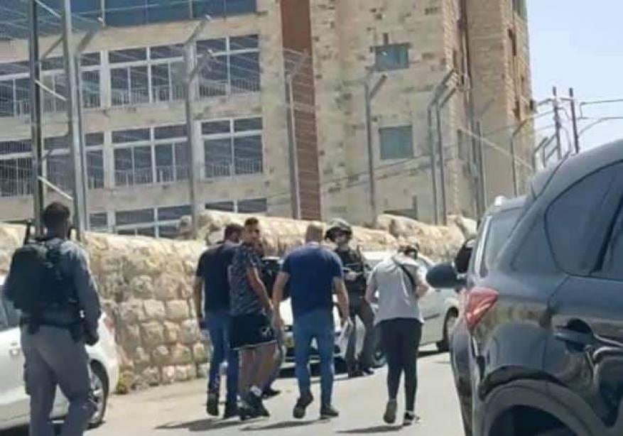 الاحتلال يشن حملة اعتقالات واسعة بالقدس