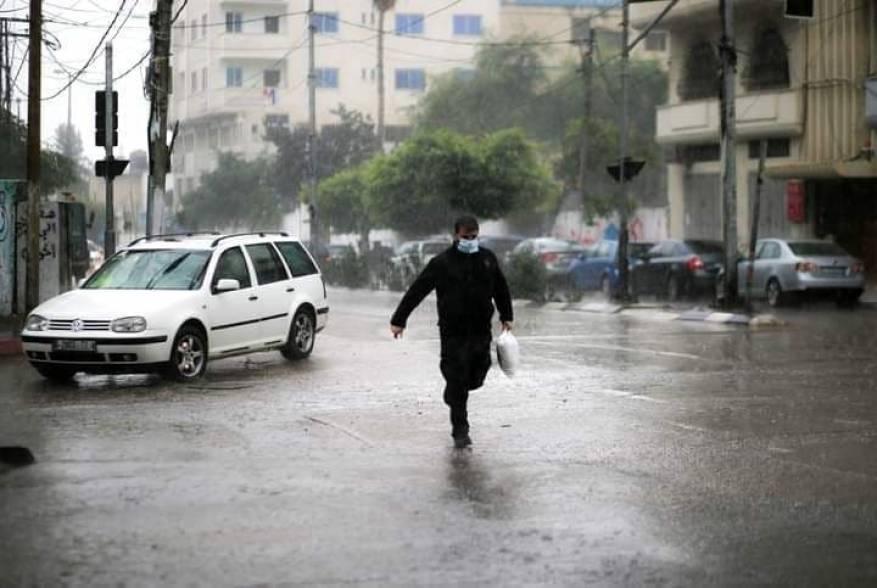 منخفض جوي يضرب فلسطين غدا