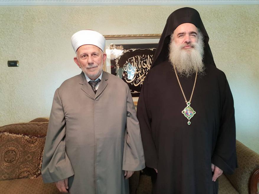 عطا الله حنا: المسيحيون والمسلمون عائلة واحدة في دفاعهم عن القدس ومقدساتها