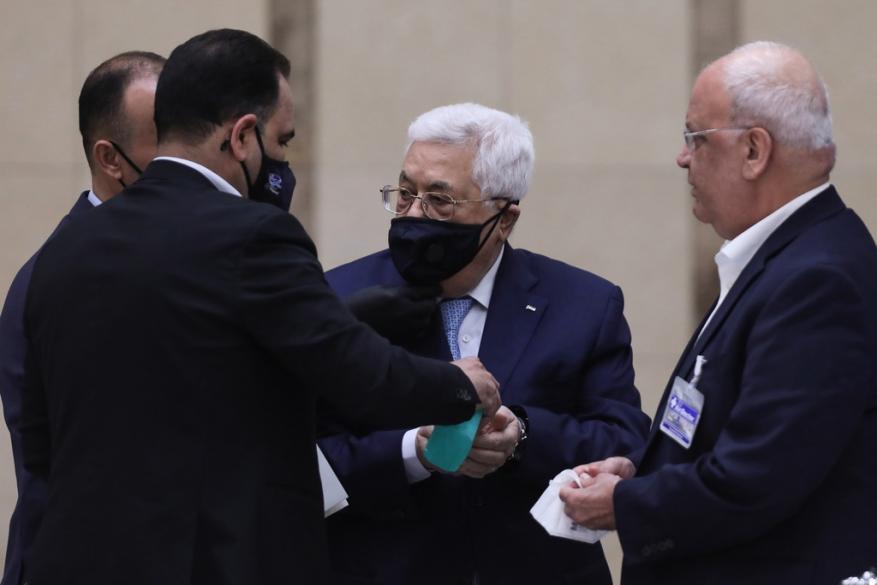 أكاديمي فلسطيني: إعلان عباس التحلل من الاتفاقيات مؤشر لنهاية مرحلته ورغبة بتسجيل موقف