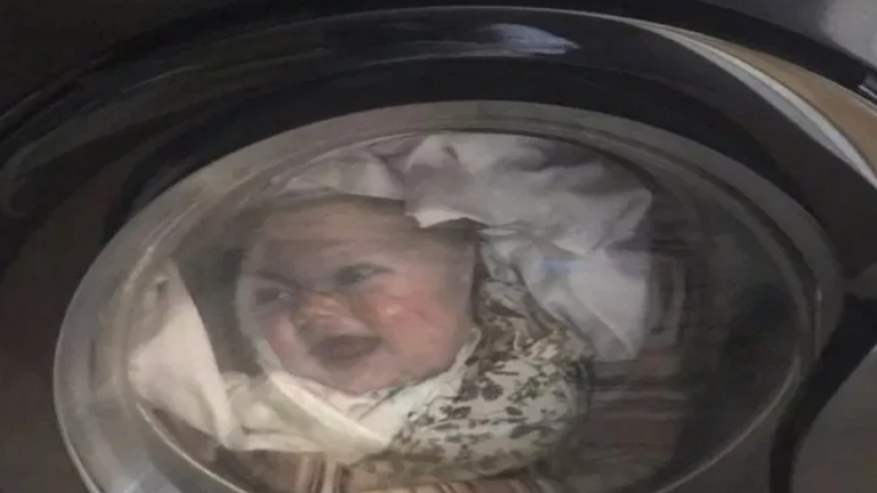 أصيب بأزمة قلبية بعد أن "شاهد طفل داخل غسالة الملابس"!