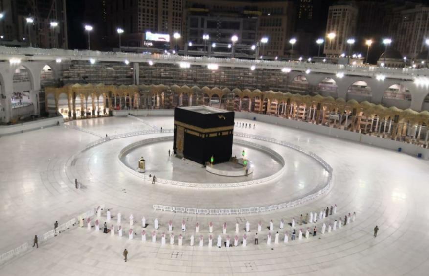 الجمرات معقّمة ومغلّفة، ولمس الكعبة ممنوع.. السعودية تعلن ضوابط موسم الحج الاستثنائي