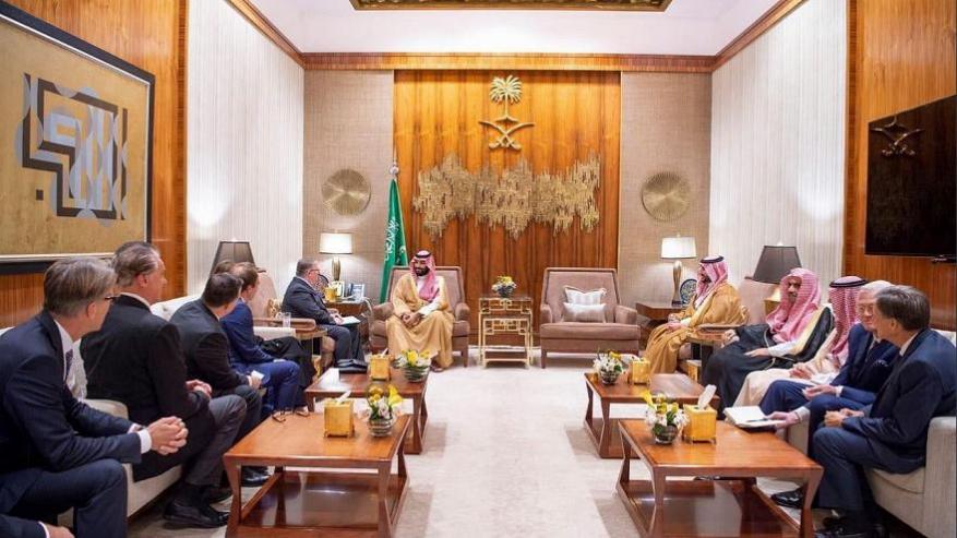 تفاصيل اللقاء المغلق بين محمد بن سلمان ووفد الإنجيليين الأمريكيين
