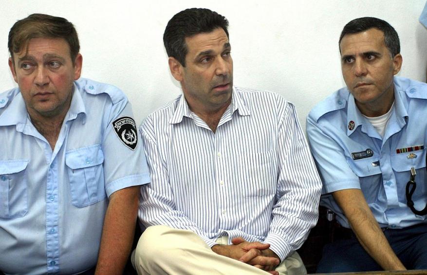 هآرتس تكشف معلومات جديدة عن الوزير الإسرائيلي المتهم بالتجسس لصالح إيران