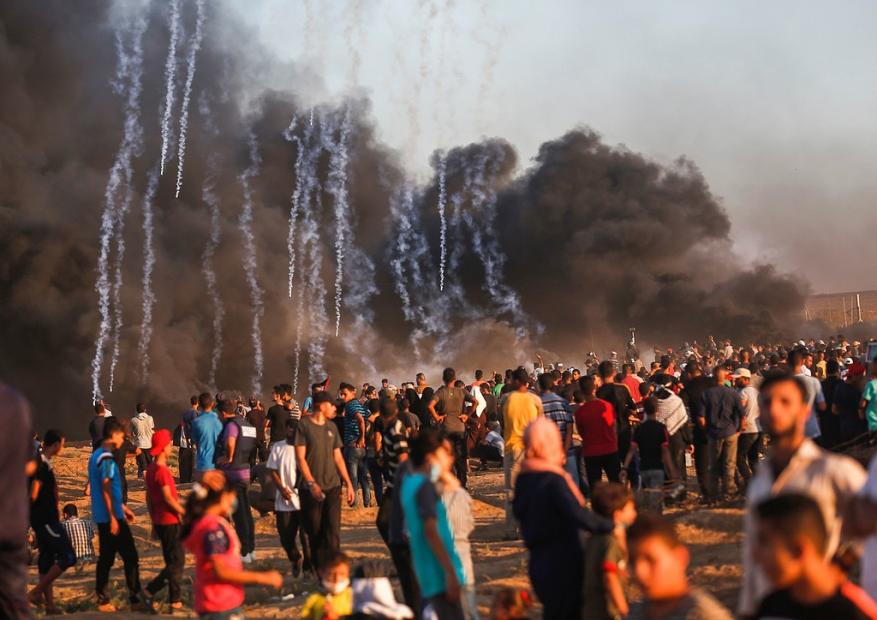 شهيد و200 إصابة حصيلة الجمعة الرابعة والعشرين من مسيرة العودة (شاهد)