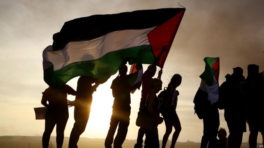 الفلسطينيون في العالم 13 مليونًا والذكور أكثر من الإناث