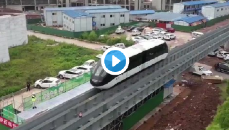 قطار خرافي دون قائد