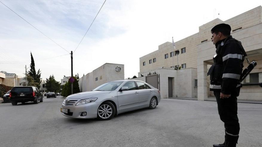 سيدة أردنية دسّت المخدرات في مركبة زوجها ووشت به للأمن.. لهذا السبب !