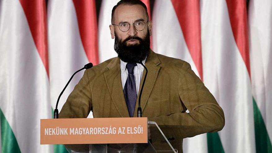 "حفل جنسي" يتسبب في استقالة نائب بالبرلمان الأوروبي