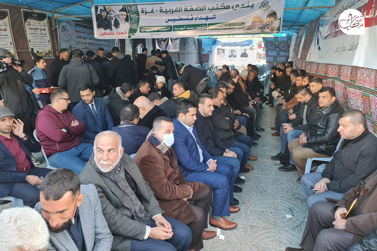 شهداء الضفة خيمة عزاء غزة (6).png