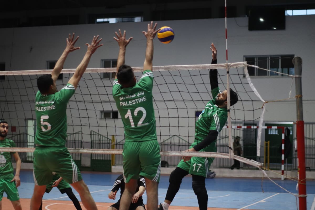 كأس الطائرة.jpg