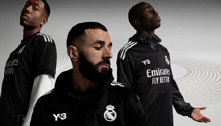 98-145037-real-madrid-black-classico-3.jpeg