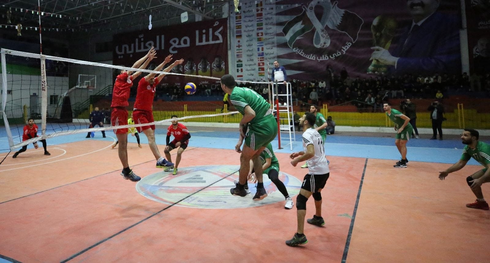 دوري الطائرة.jpg