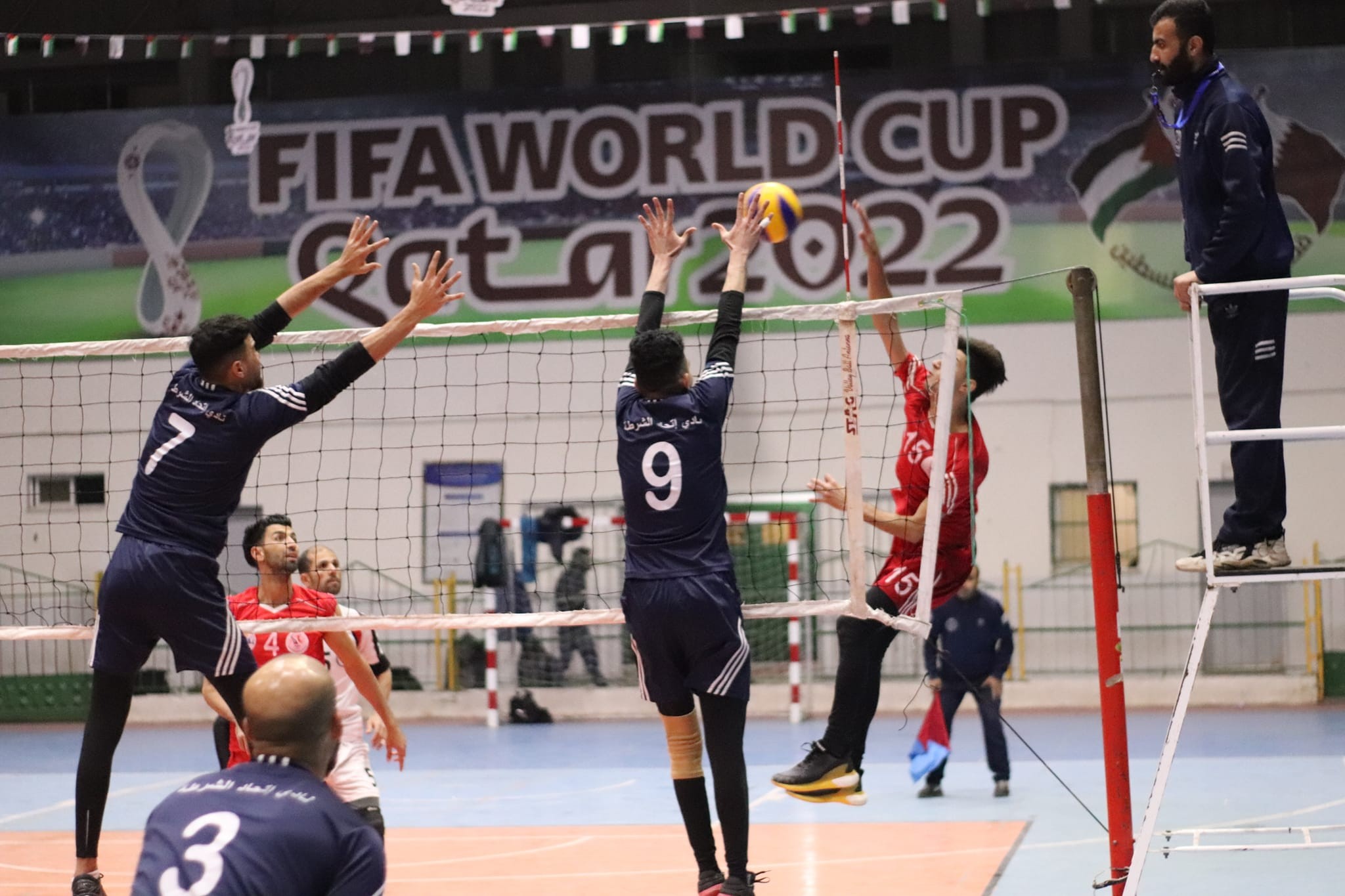 دوري الطائرة 1.jpg