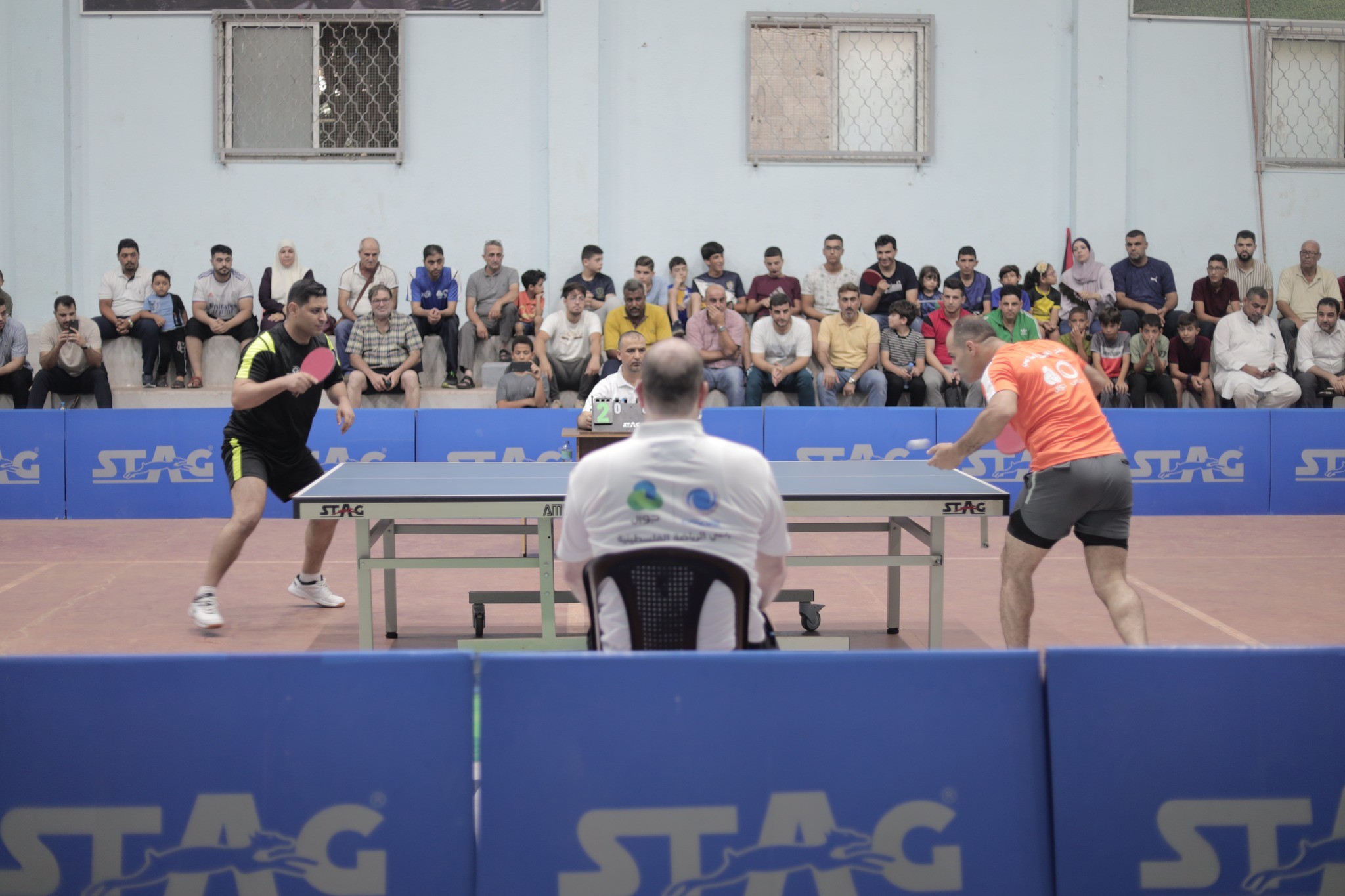 دوري الطاولة.jpg