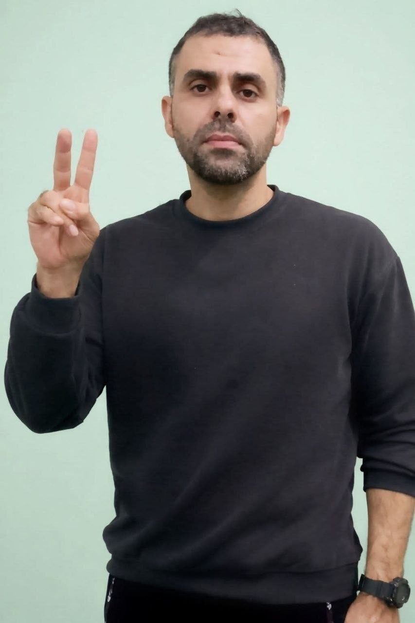 صورة القائد الكبير أبو عبيدة أثناء حرب التجويع على قطاع غزة