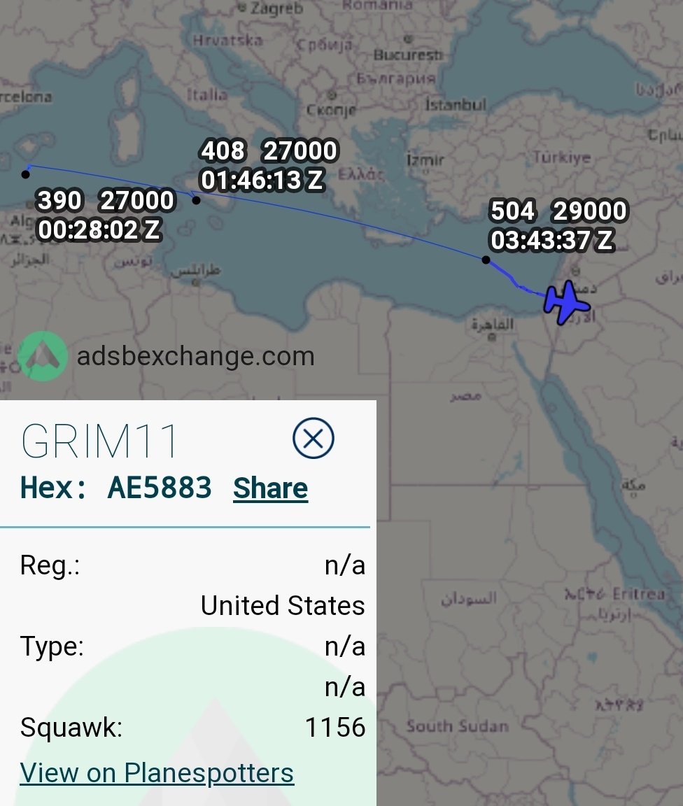 أثناء مرور الطائرات في أجواء فلسطين المحتلة